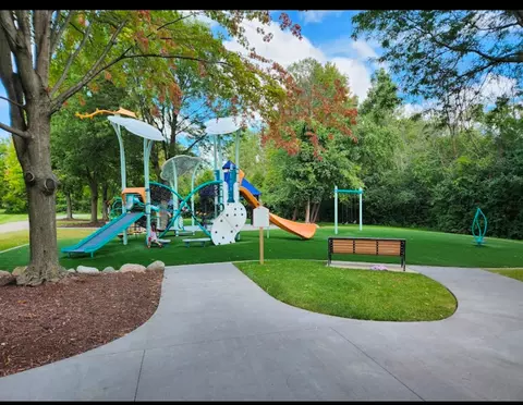 Other - 55 Willow Rd, Wheeling, IL 60090 photo 5 of 10