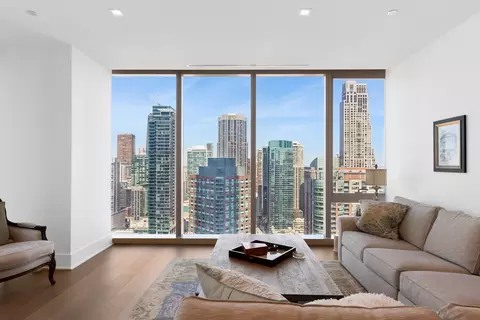 Living - 363 E Wacker Dr #2802, Chicago, IL 60601 photo 2 of 4