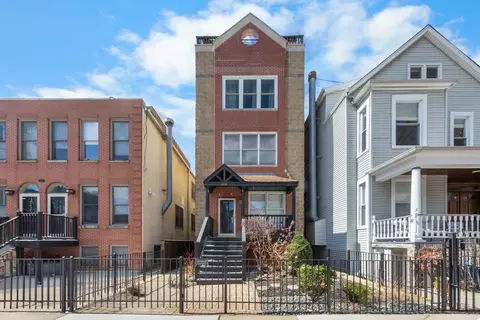 3736 N Janssen Ave #A, Chicago, IL 60613