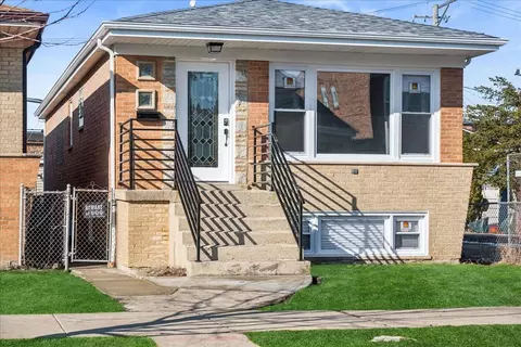 4740 S Rockwell St, Chicago, IL 60632