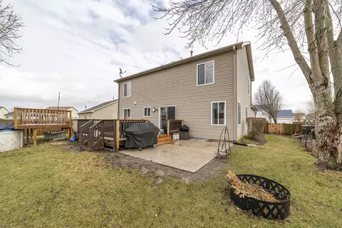 Exterior - 4150 Deames St, Plano, IL 60545 photo 3 of 5