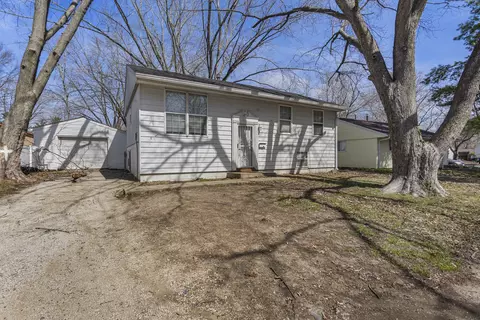 1616 Hunter St, Urbana, IL 61802