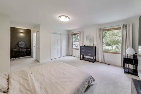 Bedroom - 3790 Whispering Trails Dr, Hoffman Estates, IL 60192 photo 2 of 7