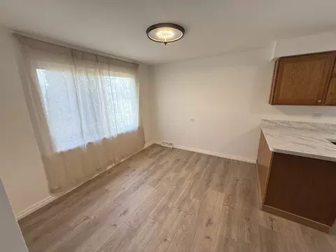 Dining - 16530 California Ave, Markham, IL 60428 photo 2 of 2