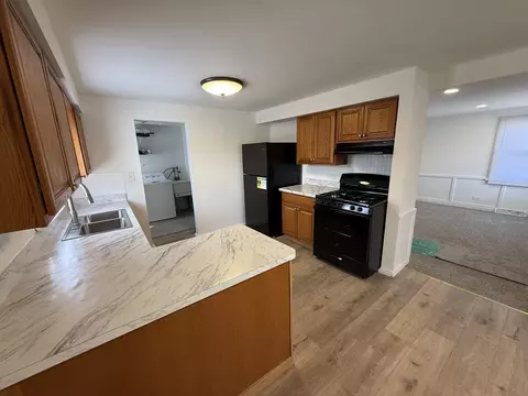 Kitchen - 16530 California Ave, Markham, IL 60428 photo 2 of 2