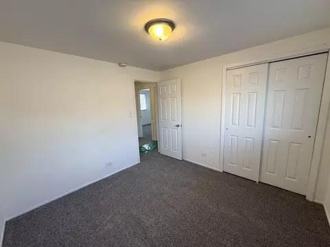 Bedroom - 16530 California Ave, Markham, IL 60428 photo 5 of 10