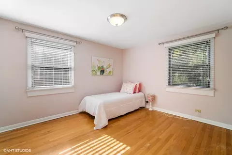 932 Echo Ln, Glenview, IL 60025 photo 10