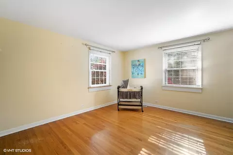 932 Echo Ln, Glenview, IL 60025 photo 11