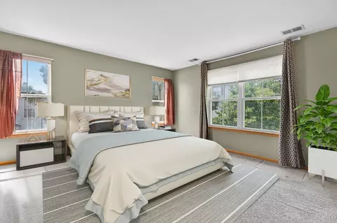 Bedroom - 522 Horizon Dr, Bartlett, IL 60103 photo 1 of 4