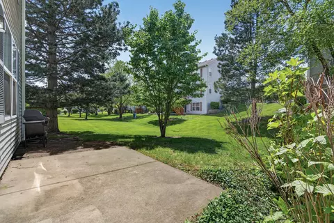 Exterior - 522 Horizon Dr, Bartlett, IL 60103 photo 6 of 6