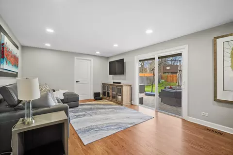 Other - 3122 Sandy Ln, Glenview, IL 60026 photo 3 of 6