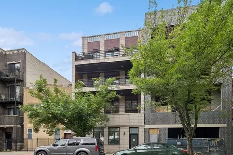 828 N California Ave #2, Chicago, IL 60622