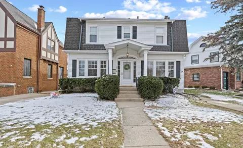 101 Southcote Rd, Riverside, IL 60546