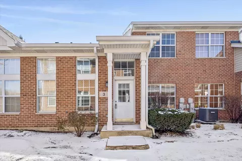 3 Dewalt Ct, Elmhurst, IL 60126