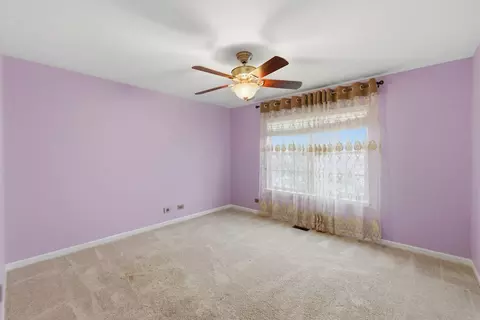 Bedroom - Undisclosed, Elgin, IL 60124 photo 1 of 9