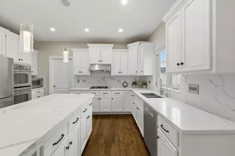 Kitchen - Undisclosed, Elgin, IL 60124 photo 4 of 7