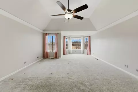 Bedroom - Undisclosed, Elgin, IL 60124 photo 4 of 9
