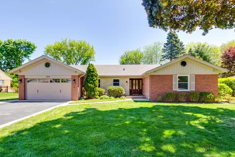 130 Westmoreland Dr, Wilmette, IL 60091