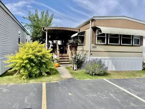 9001 S Cicero Ave #335, Oak Lawn, IL 60453