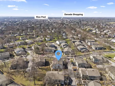 1675 Valley Forge Ct #A, Wheaton, IL 60189 photo 20
