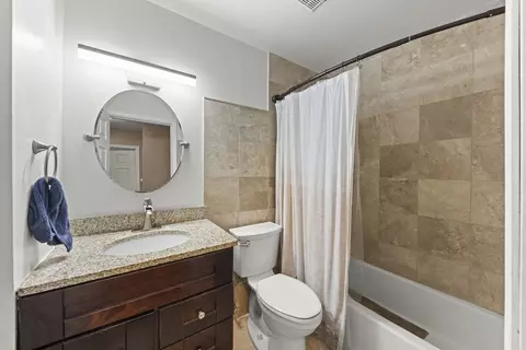1675 Valley Forge Ct #A, Wheaton, IL 60189 photo 14