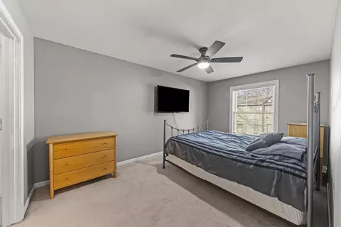 1675 Valley Forge Ct #A, Wheaton, IL 60189 photo 9