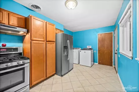 Undisclosed, Markham, IL 60428 photo 6