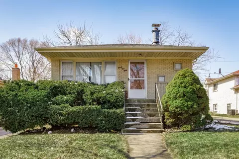 9430 S 81st Ave, Hickory Hills, IL 60457