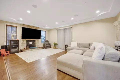 Other - 2323 Douglas Ave, Des Plaines, IL 60018 photo 2 of 8