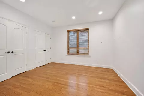 Bedroom - 2323 Douglas Ave, Des Plaines, IL 60018 photo 2 of 7