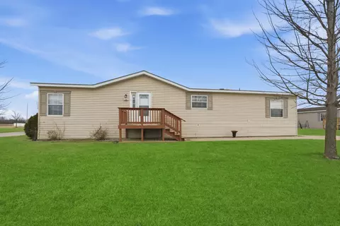 157 Sparrow Dr, Lynwood, IL 60411