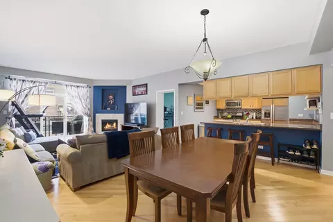 Dining - 2307 W Wolfram St #312, Chicago, IL 60618 photo 2 of 3