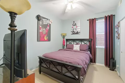 Bedroom - 2307 W Wolfram St #312, Chicago, IL 60618 photo 1 of 3
