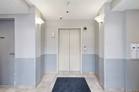Other - 2307 W Wolfram St #312, Chicago, IL 60618 photo 3 of 11