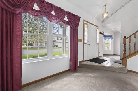 Entry Way - 1464 Root St, Crest Hill, IL 60403 photo 1 of 2