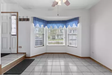 Living - 1464 Root St, Crest Hill, IL 60403 photo 9 of 10
