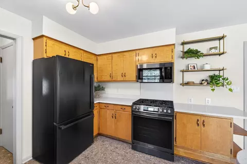816 W College Ave, Normal, IL 61761 photo 12