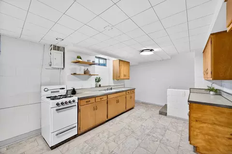 816 W College Ave, Normal, IL 61761 photo 27