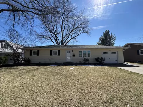 430 26th Ave, East Moline, IL 61244