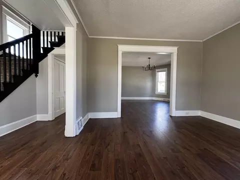 Living - 1431 29th Ave, Moline, IL 61265 photo 3 of 7