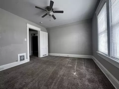 Bedroom - 1431 29th Ave, Moline, IL 61265 photo 2 of 6