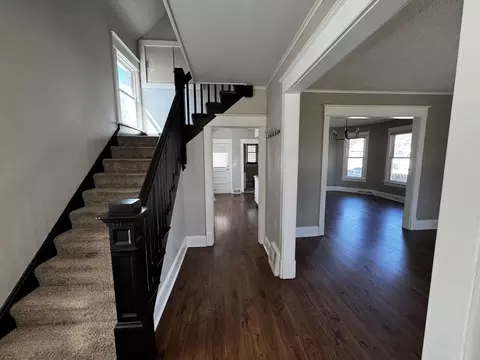 Entry Way - 1431 29th Ave, Moline, IL 61265 photo 1 of 1