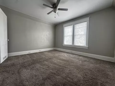 Bedroom - 1431 29th Ave, Moline, IL 61265 photo 1 of 6