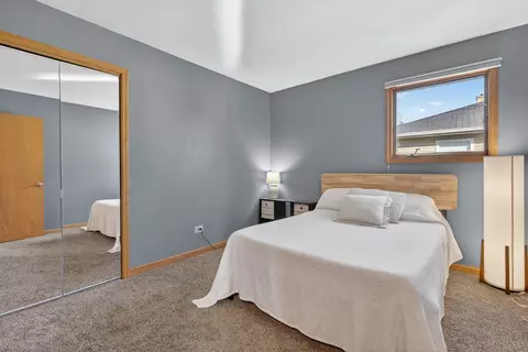 Bedroom - 2308 Park St, Rolling Meadows, IL 60008 photo 3 of 3