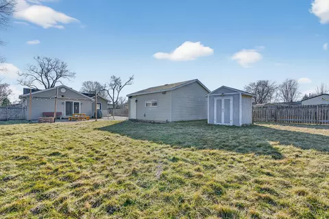 Exterior - 2308 Park St, Rolling Meadows, IL 60008 photo 8 of 8