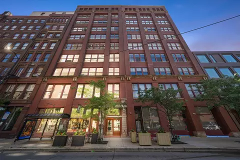 727 S Dearborn St #311, Chicago, IL 60605