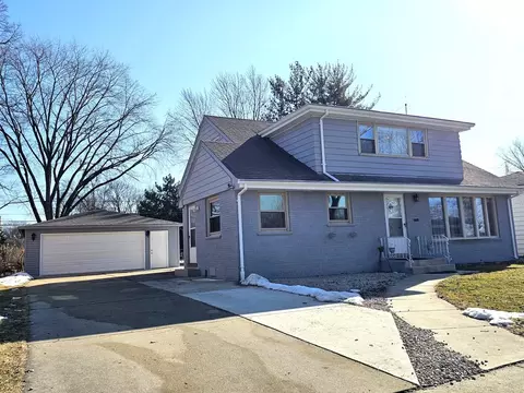 507 S Waterman Ave, Arlington Heights, IL 60004