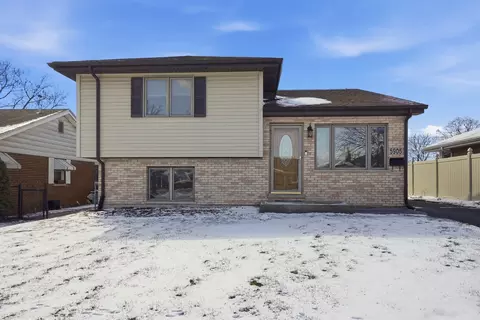 5905 Superior St, Berkeley, IL 60163