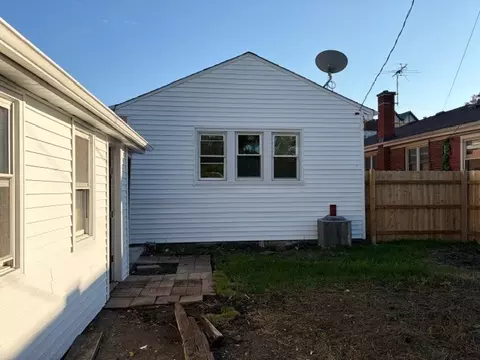 Exterior - 1918 W 108th Pl, Chicago, IL 60643 photo 2 of 3