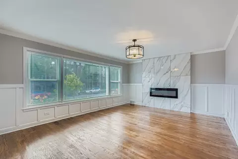 Living - 1918 W 108th Pl, Chicago, IL 60643 photo 2 of 2